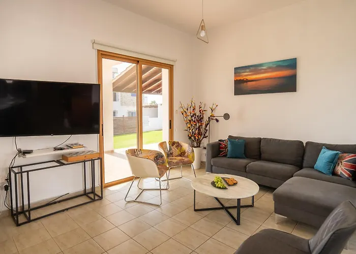 Konnos Villa 1